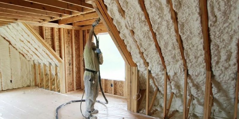 Benefits of Spray Foam Attic Insulation